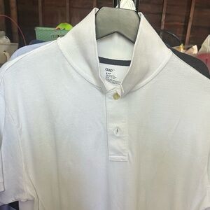 Men’s Gap Polo Shirt - Size L